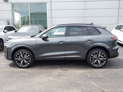 New 2026 Audi Q3 quattro 2.0T image 2