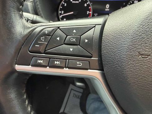 Used 2020 Nissan Sentra SV image 25