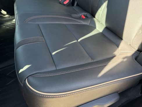 Certified 2023 Chevrolet Blazer Premier w/ Driver Confidence II Package image 17