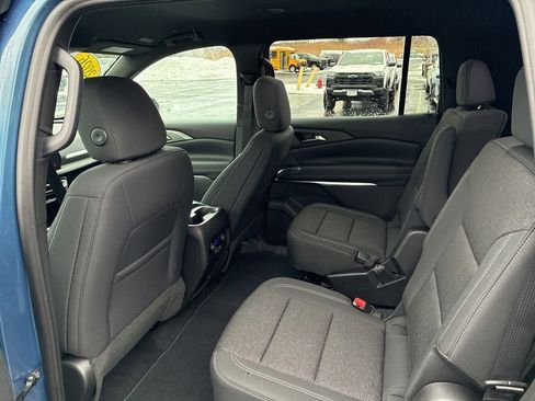 New 2026 Chevrolet Traverse LT w/ LPO, Floor Liner Package image 27