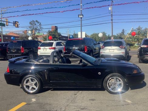 Used 2004 Ford Mustang GT RWD image 8