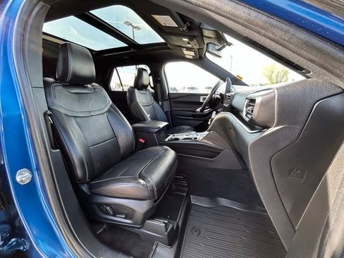 Used 2021 Ford Explorer ST w/ Equipment Group 401A AWD/4WD image 36