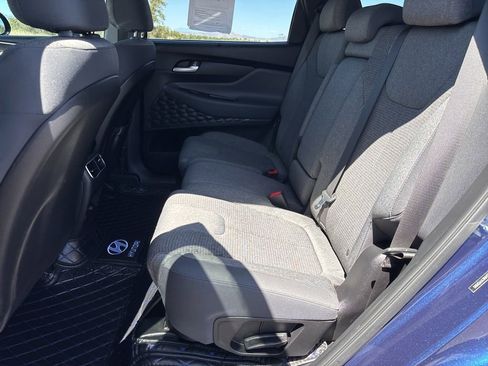 Used 2022 Hyundai Santa Fe SEL w/ Convenience Package FWD image 12