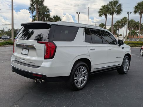 Used 2021 GMC Yukon Denali w/ Denali Ultimate Package RWD image 6