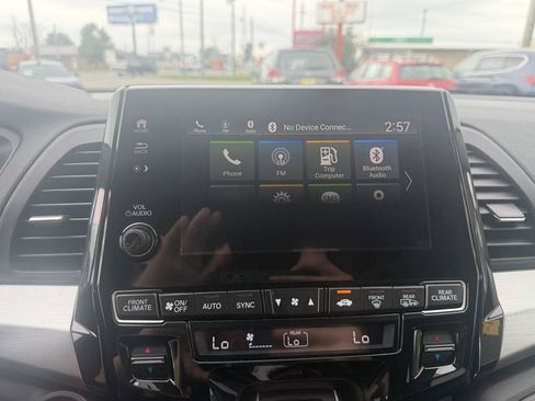 Used 2019 Honda Odyssey EX-L image 22