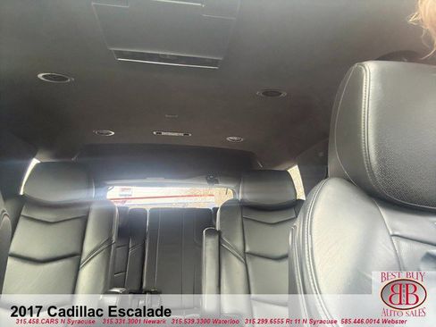 Used 2017 Cadillac Escalade Platinum AWD/4WD image 25