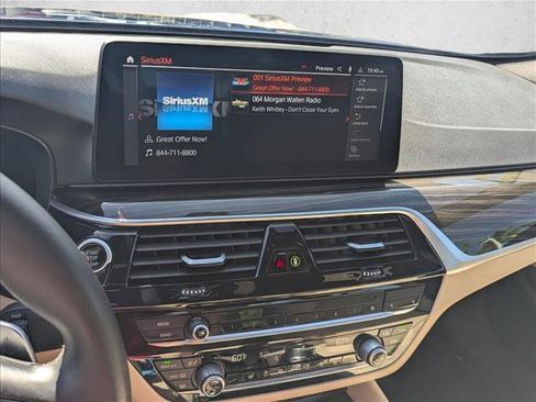 Certified 2023 BMW 530i w/ Convenience Package RWD image 15