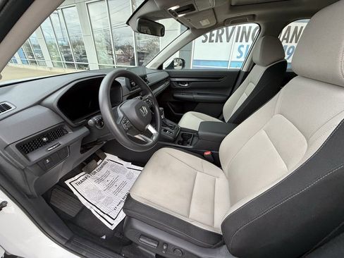 Used 2023 Honda CR-V EX image 10