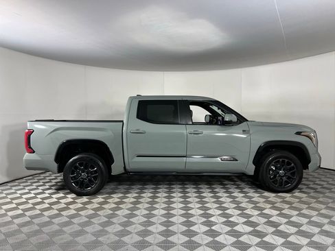 Used 2024 Toyota Tundra Platinum image 3
