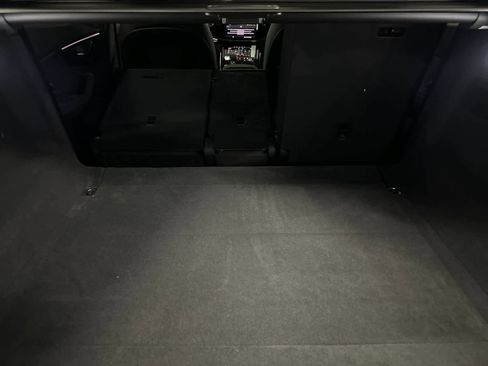 New 2026 Audi Q8 Prestige image 15