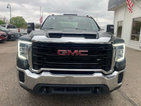Certified 2022 GMC Sierra 2500 Pro w/ Convenience Package AWD/4WD image 2