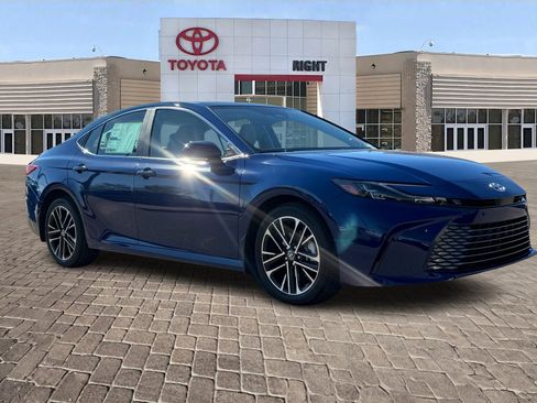 New 2026 Toyota Camry XLE image 8