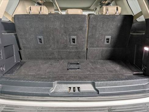Used 2024 Ford Expedition Limited AWD/4WD image 18