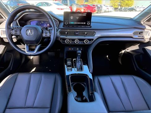 Used 2024 Acura Integra image 12