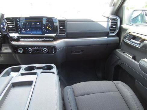 Certified 2024 Chevrolet Silverado 1500 LT AWD/4WD image 14