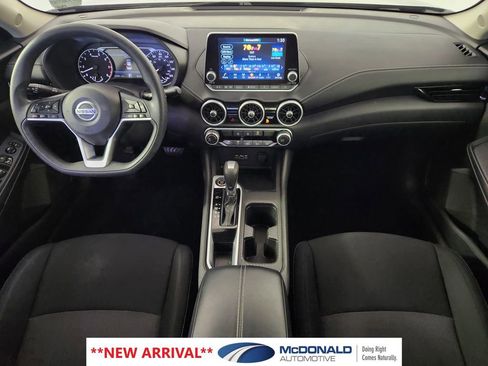 Used 2023 Nissan Sentra SV FWD image 13