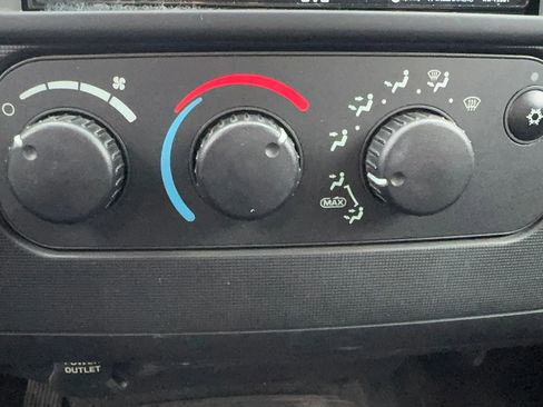 Used 2003 Dodge Dakota Sport image 15