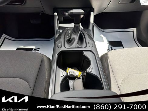 New 2026 Kia K4 FWD image 25