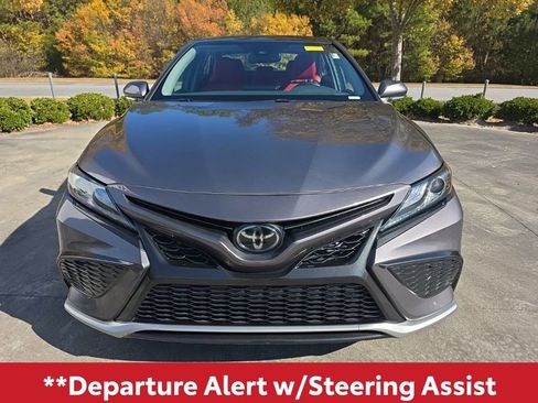 Used 2023 Toyota Camry XSE image 11