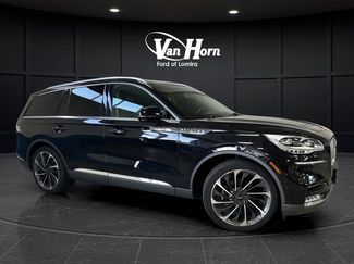 Used 2020 Lincoln Aviator Reserve w/ Equipment Group 202A video 1