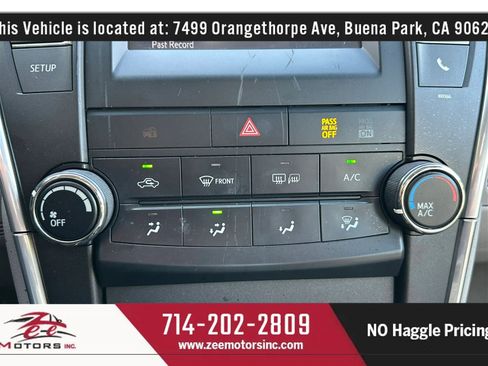 Used 2015 Toyota Camry LE FWD image 29
