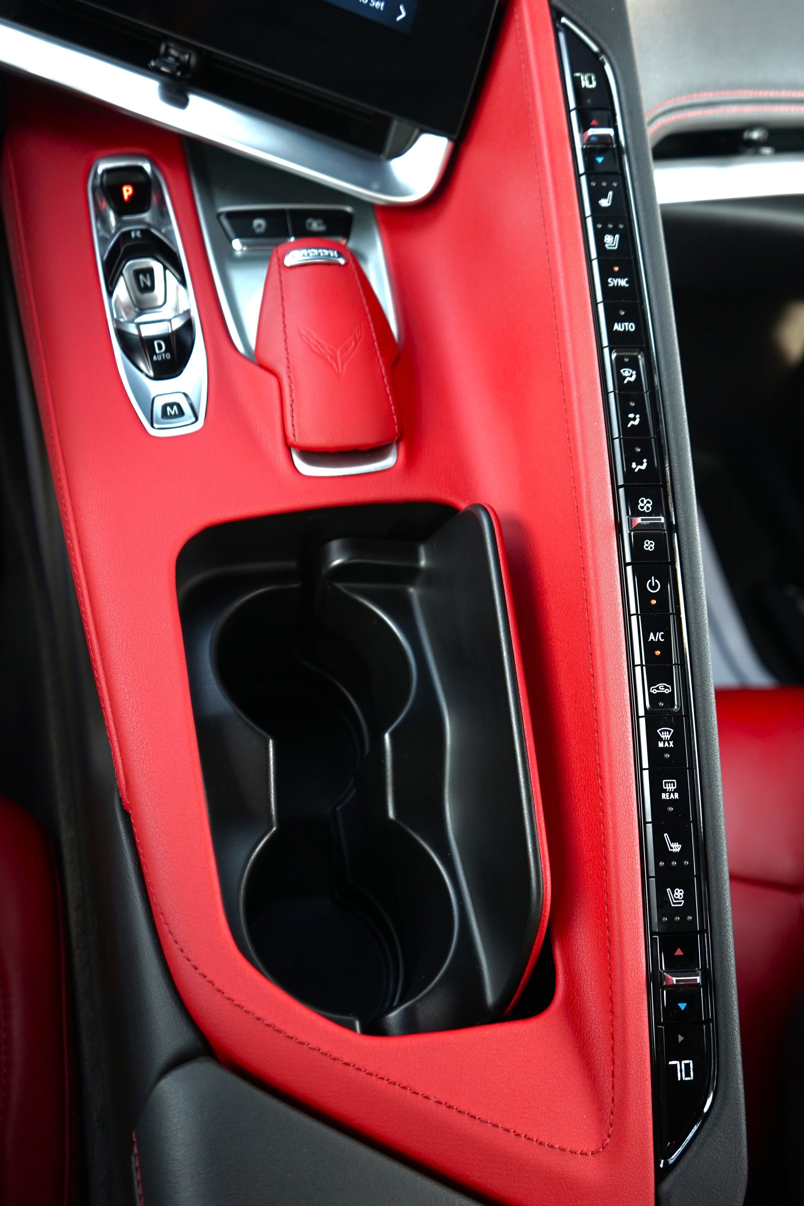 Used 2025 Chevrolet Corvette Stingray Preferred Cpe w/ Z51 Performance Package RWD image 32