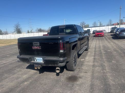 Used 2017 GMC Sierra 2500 Denali w/ Duramax Plus Package image 7