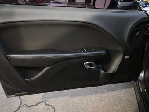 Used 2016 Dodge Challenger SXT w/ Blacktop Package image 17