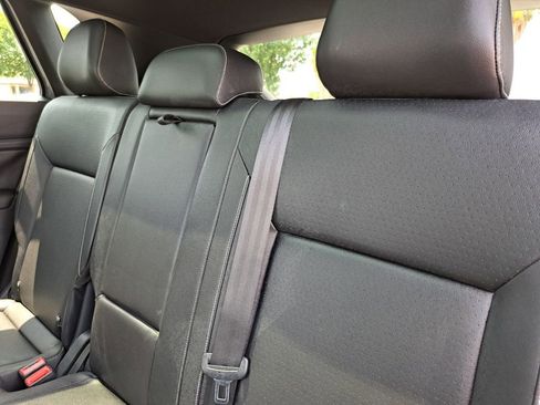 Used 2020 Volkswagen Atlas Cross Sport SEL R-Line FWD image 23