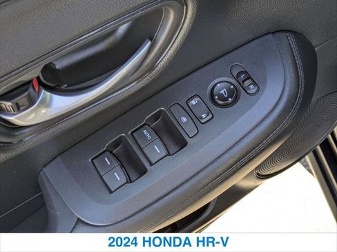 Certified 2024 Honda HR-V LX image 13