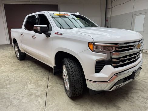 Used 2024 Chevrolet Silverado 1500 LTZ w/ LTZ Convenience Package II AWD/4WD image 7