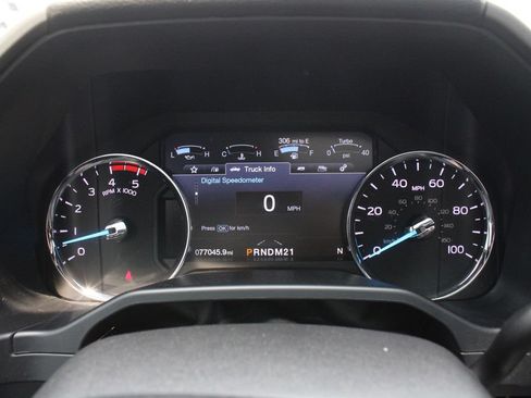 Used 2017 Ford F250 Platinum w/ Platinum Ultimate Package AWD/4WD image 10