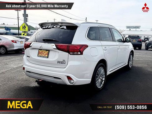 Used 2019 Mitsubishi Outlander SEL image 12