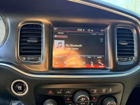 Used 2014 Dodge Charger R/T RWD image 15