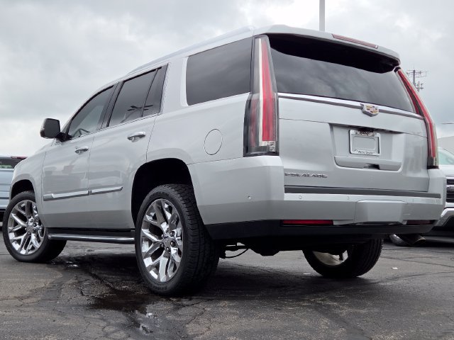 Used 2020 Cadillac Escalade Luxury AWD/4WD image 17