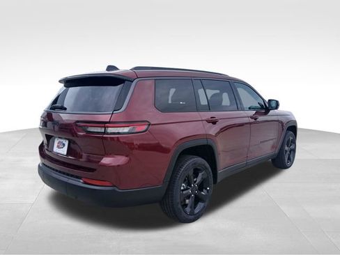 New 2026 Jeep Grand Cherokee L Limited AWD/4WD image 5