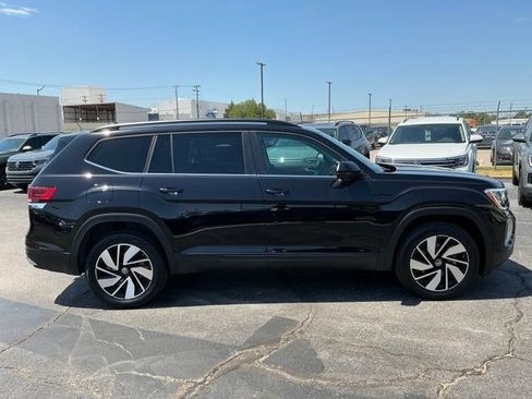 Certified 2026 Volkswagen Atlas SE AWD/4WD image 2