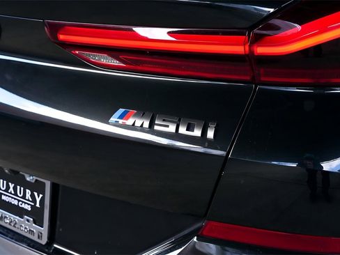 Used 2023 BMW X6 M50i w/ Executive Package image 19