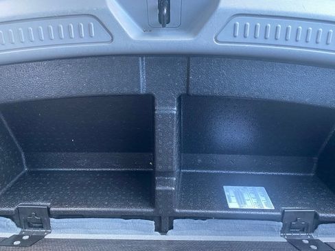 Used 2019 GMC Acadia SLT image 47