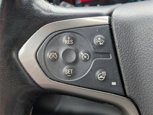 Used 2017 Chevrolet Silverado 1500 High Country image 22