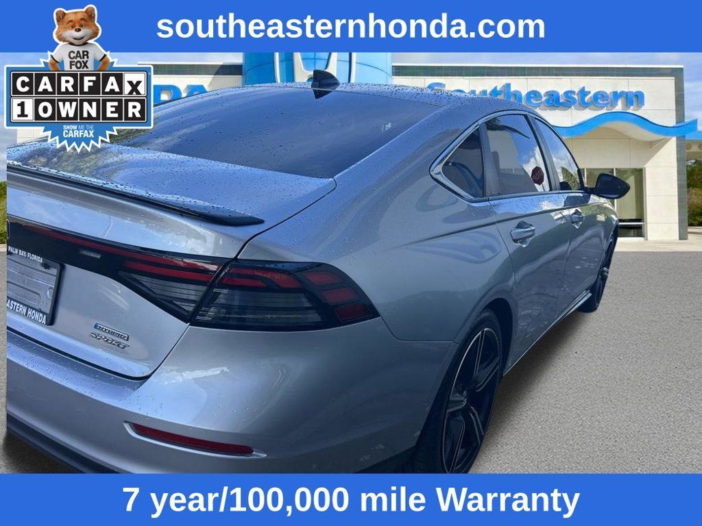 Used 2024 Honda Accord Sport image 9