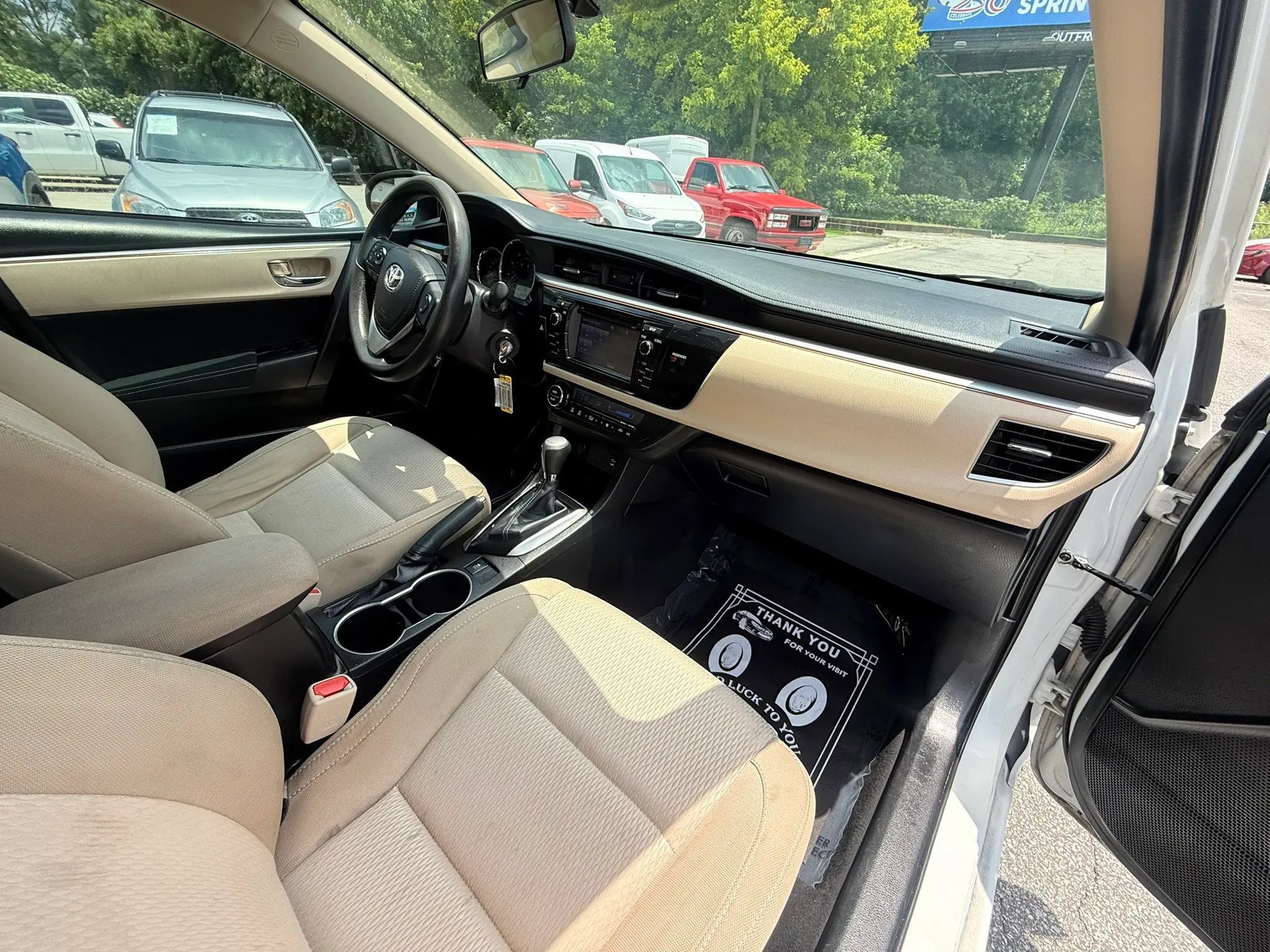 Used 2014 Toyota Corolla LE FWD image 8