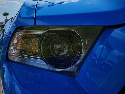 Used 2010 Ford Mustang Shelby GT500 RWD image 11