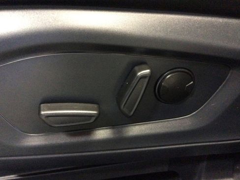 Used 2025 Ford Explorer ST-Line image 16