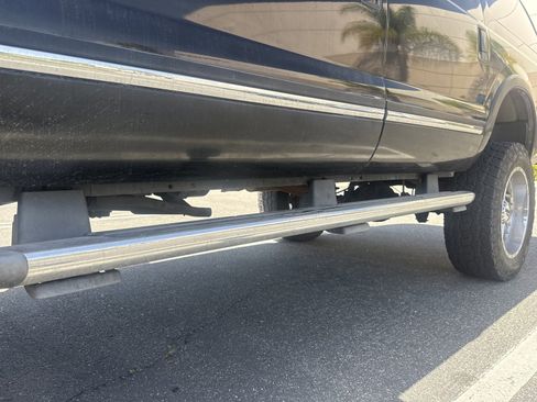 Used 2005 Ford Excursion Limited AWD/4WD image 25