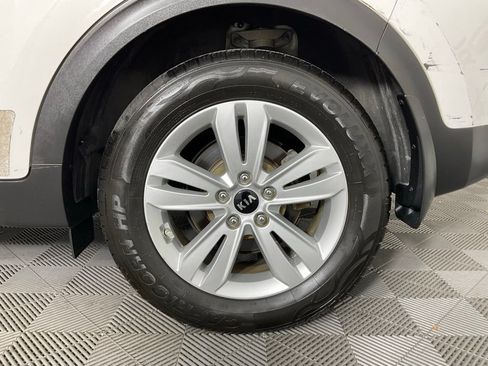 Used 2017 Kia Sportage LX w/ LX Popular Package FWD image 9