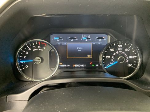 Used 2015 Ford F150 Lariat w/ Equipment Group 502A Luxury image 12