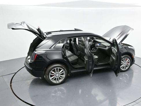 Used 2022 Cadillac XT5 Sportv w/ LPO, Floor Liner Package image 44