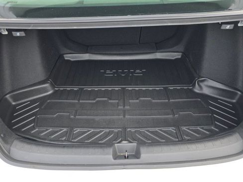 Used 2022 Honda Civic Touring image 16