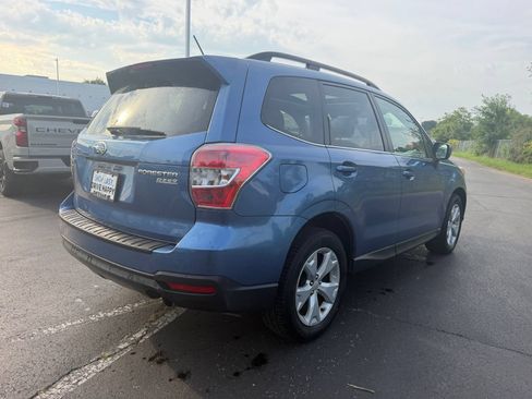 Used 2015 Subaru Forester 2.5i Limited AWD/4WD image 6